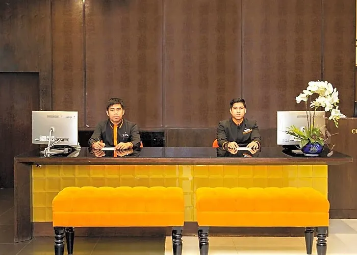 Furamaxclusive Sukhumvit Hotel 4*